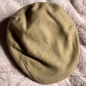 Dorothy Fifth Avenue Vintage Hat Label - Gold Logo